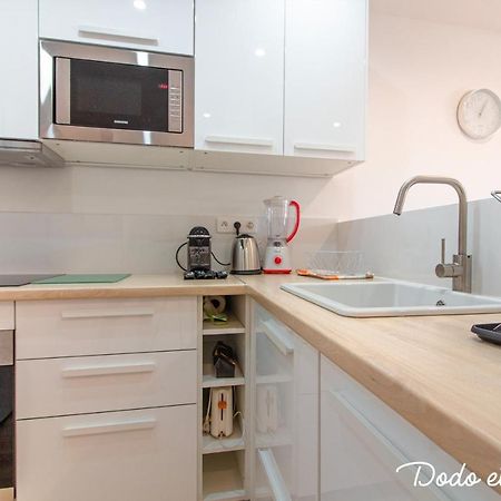 Beautiful 2 Bedroom With Balcony - Dodo Et Tartine Toulon Exterior photo